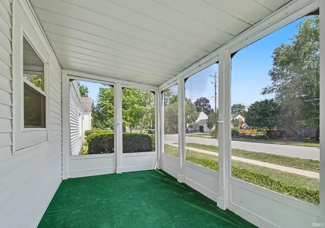 Photo 1 of Sale Pending at 363 S Sunnyside Ave, South Bend, IN 46615 | MLS# 202636473 | Listing updated on 2026-09-09