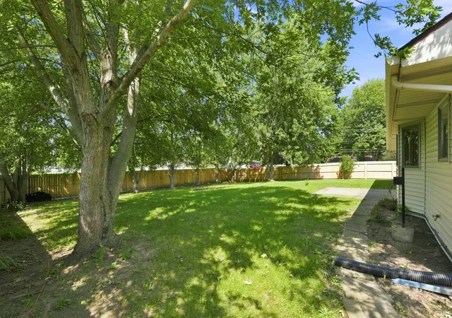 Photo 4 of Manufactured home for sale at 3021 Sandarac Ln, Fort Wayne, IN 46815 | MLS# 202636475 | Listing updated on 2026-09-14