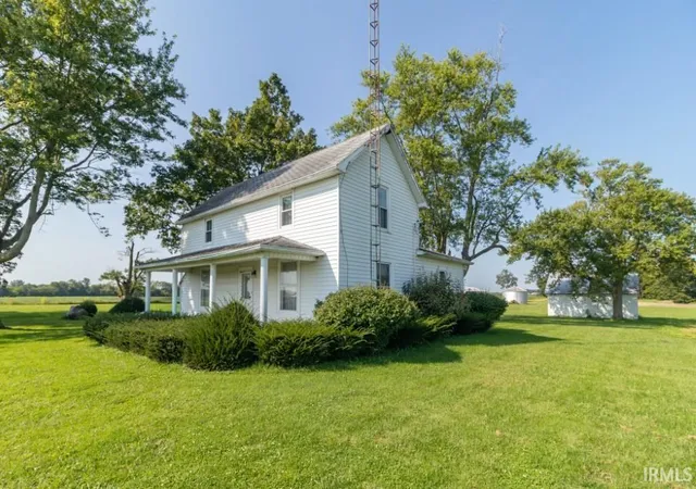 Photo 2 of Manufactured home for sale at 2501 S County Rd 350 E, New Castle, IN 47362 | MLS# 202636482 | Listing updated on 2026-09-09
