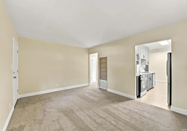 Photo 3 of Manufactured home for sale at 2101 Shadybrook Dr, Fort Wayne, IN 46803 | MLS# 202636483 | Listing updated on 2026-09-17