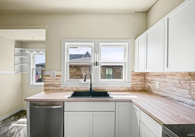 Photo 3 of Sale Pending at 510 N Illinois St, Monticello, IN 47960 | MLS# 202636485 | Listing updated on 2026-09-09