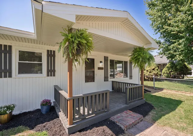 Photo 2 of Manufactured home for sale at 2225 N Lafountain St, Kokomo, IN 46901 | MLS# 202636489 | Listing updated on 2026-09-06