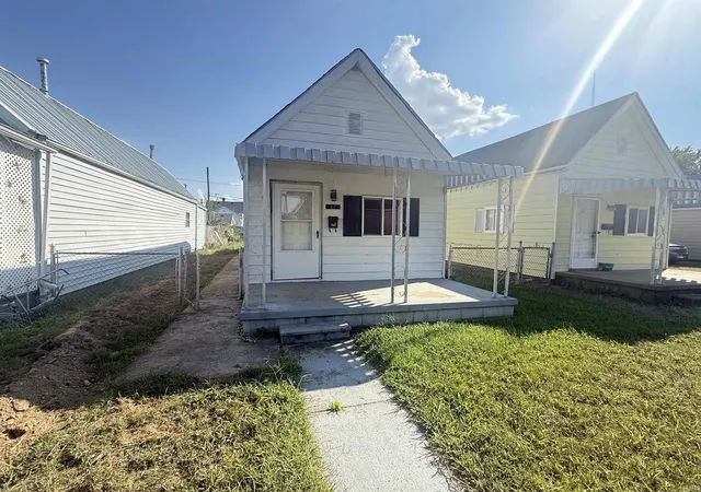Photo 1 of Manufactured home for sale at 27 E Morgan Ave, Evansville, IN 47711 | MLS# 202636504 | Listing updated on 2026-09-10