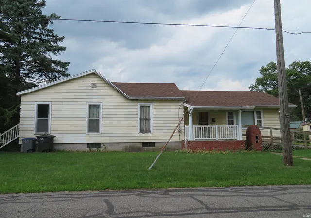 Photo 1 of Manufactured home for sale at 1300 Laurel St, Elkhart, IN 46514 | MLS# 202636505 | Listing updated on 2026-09-04