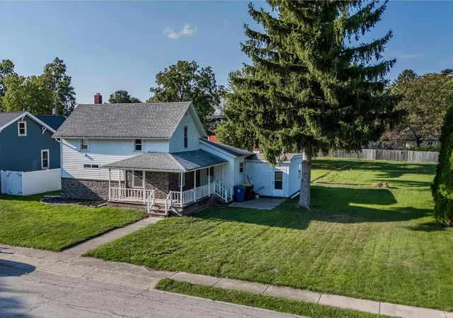 Photo 1 of Manufactured home for sale at 806 E 5th Street, Auburn, IN 46706 | MLS# 202636508 | Listing updated on 2026-09-06
