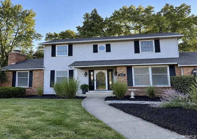 Photo 2 of Manufactured home for sale at 9313 Wallen Ct, Fort Wayne, IN 46825 | MLS# 202636511 | Listing updated on 2026-09-18
