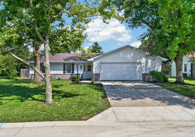 Photo 1 of Manufactured home for sale at 3723 Andover Pl, Fort Wayne, IN 46804 | MLS# 202636533 | Listing updated on 2026-09-16