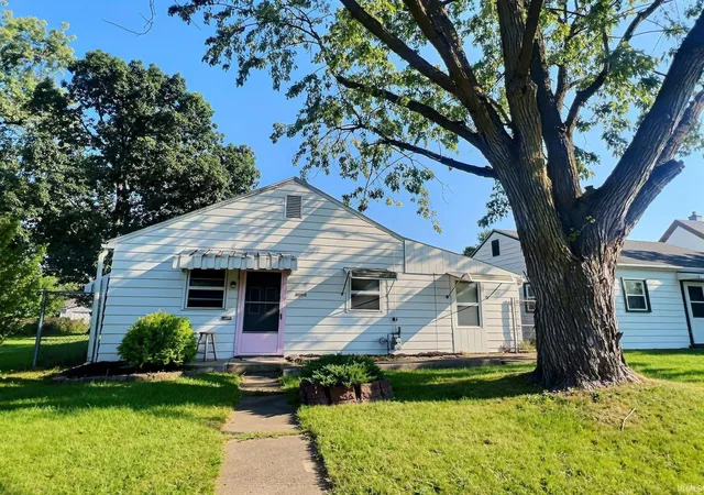 Manufactured home for sale at 3505 New Hvn Ave, Fort Wayne, IN 46803 | MLS# 202636536