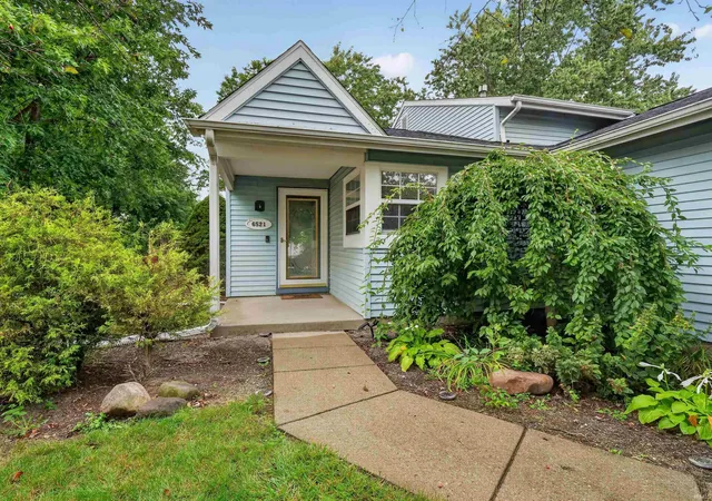 Photo 1 of Sale Pending at 6521 Pine Meadows Ln, Fort Wayne, IN 46835 | MLS# 202636539 | Listing updated on 2026-09-05