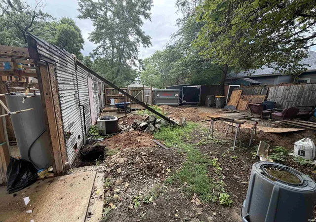 Photo 3 of Land for sale at 618 W Howe St, Bloomington, IN 47403 | MLS# 202636547 | Listing updated on 2026-09-07
