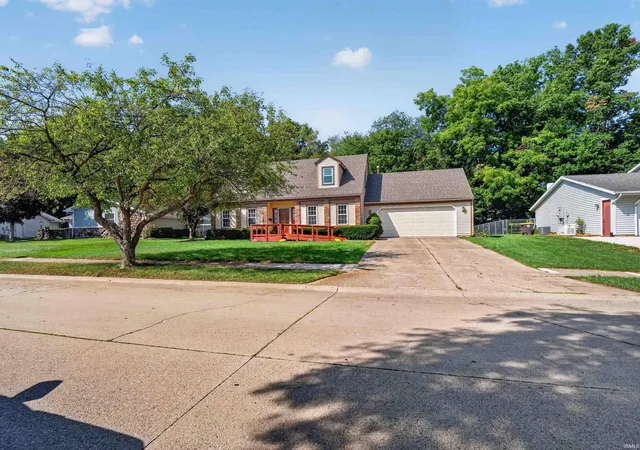 Photo 2 of Sale Pending at 4923 Blum Dr, Fort Wayne, IN 46835 | MLS# 202636550 | Listing updated on 2026-09-16