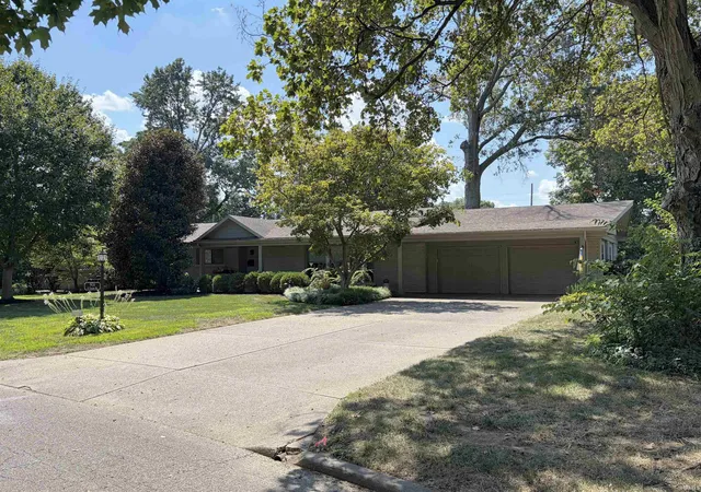 Photo 2 of Sale Pending at 931 S Colony Rd, Evansville, IN 47714 | MLS# 202636553 | Listing updated on 2026-09-06
