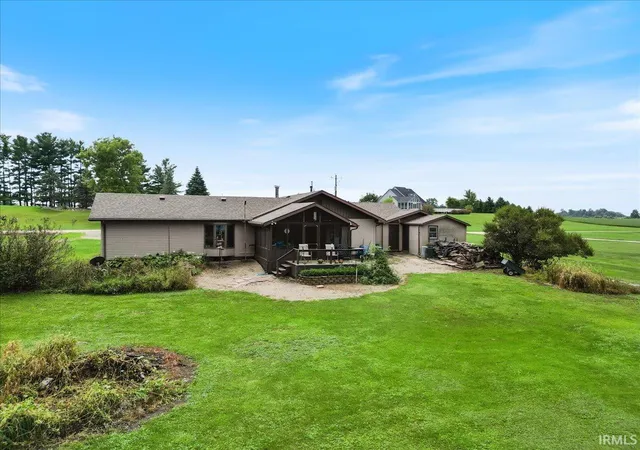 Photo 2 of Manufactured home for sale at 4490 W 500 North, Columbia City, IN 46725 | MLS# 202636559 | Listing updated on 2026-09-04