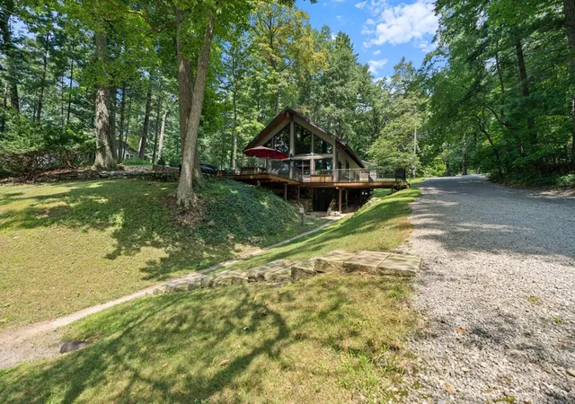 Photo 4 of Sale Pending at 149 Ems T34c Ln, Leesburg, IN 46538 | MLS# 202636563 | Listing updated on 2026-09-14
