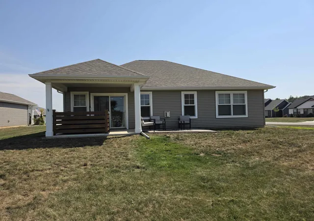 Photo 4 of Condo for sale at 2009 Linchel Ct, Angola, IN 46703 | MLS# 202636571 | Listing updated on 2026-09-17