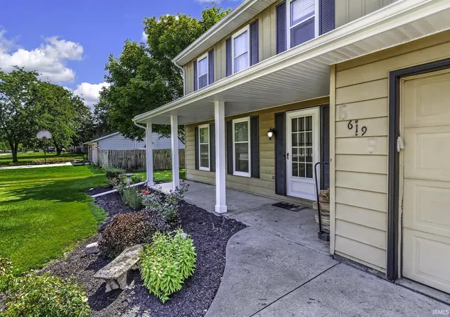 Photo 3 of Sale Pending at 619 Maplewood Dr, Ossian, IN 46777 | MLS# 202636576 | Listing updated on 2026-09-28