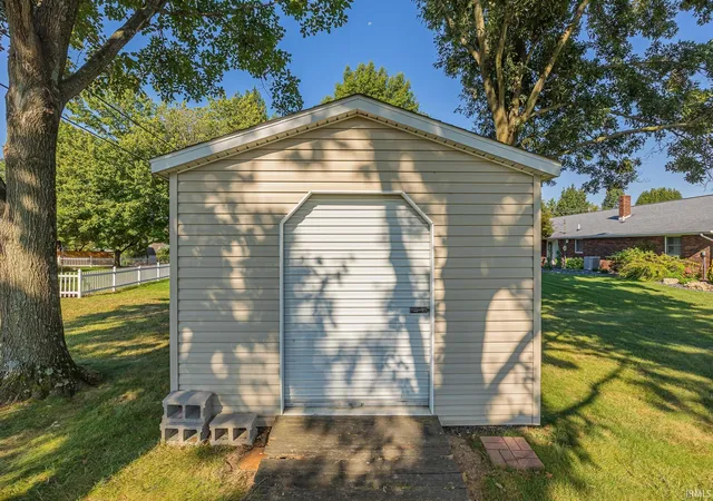 Photo 4 of Sale Pending at 1425 W 4th Street, Jasper, IN 47546 | MLS# 202636578 | Listing updated on 2026-09-20