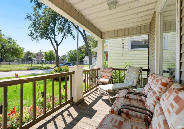 Photo 3 of Sale Pending at 816 Home Ave, Fort Wayne, IN 46807 | MLS# 202636590 | Listing updated on 2026-09-07