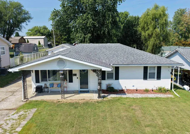 Photo 2 of Manufactured home for sale at 2305 J St, Bedford, IN 47421 | MLS# 202636594 | Listing updated on 2026-09-04