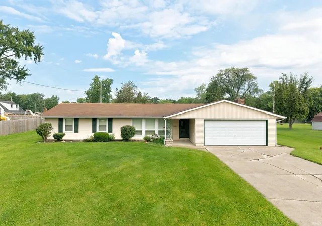 Photo 1 of Manufactured home for sale at 7022 Omaha Ct, Fort Wayne, IN 46804 | MLS# 202636596 | Listing updated on 2026-09-05