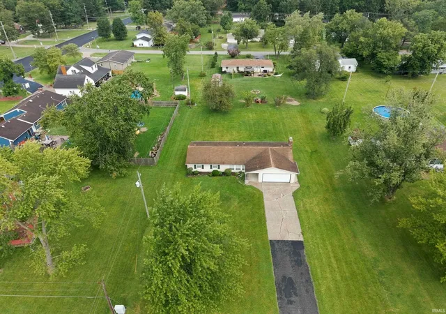 Photo 2 of Manufactured home for sale at 7022 Omaha Ct, Fort Wayne, IN 46804 | MLS# 202636596 | Listing updated on 2026-09-05