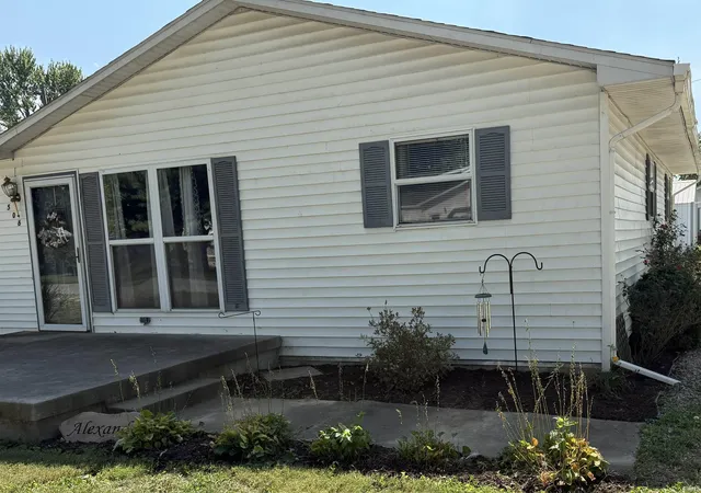 Photo 2 of Sale Pending at 506 Johnson St, Monroe City, IN 47557 | MLS# 202636602 | Listing updated on 2026-09-08