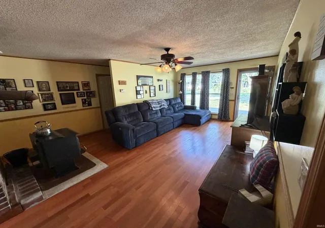 Photo 3 of Sale Pending at 506 Johnson St, Monroe City, IN 47557 | MLS# 202636602 | Listing updated on 2026-09-08