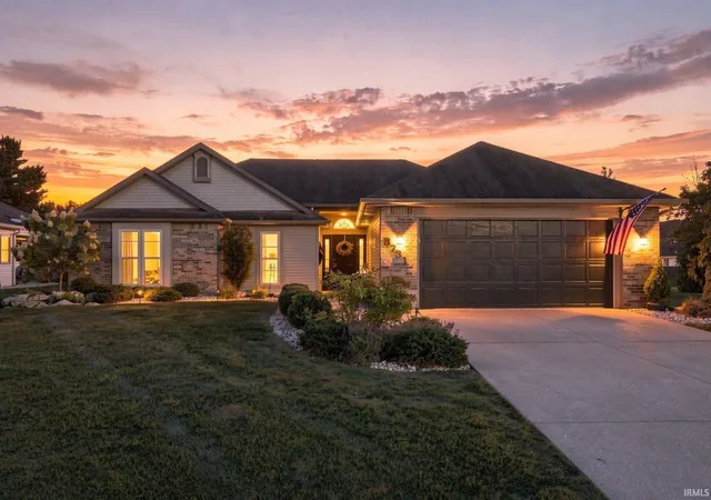 Photo 1 of Sale Pending at 8731 Ash Bourne Dr, Fort Wayne, IN 46804 | MLS# 202636603 | Listing updated on 2026-09-12