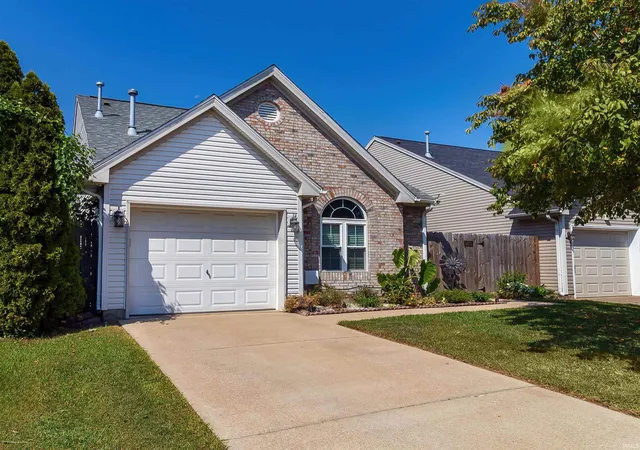 Photo 2 of Manufactured home for sale at 5871 River Walk Cir, Newburgh, IN 47630 | MLS# 202636605 | Listing updated on 2026-09-13