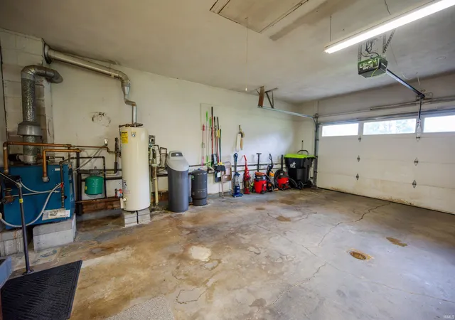 Photo 26 of Sale Pending at 1025 Ash St, Huntington, IN 46750 | MLS# 202636611 | Listing updated on 2026-10-02