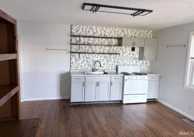 Photo 2 of Manufactured home for sale at 1500 E Jefferson St, Kokomo, IN 46901 | MLS# 202636613 | Listing updated on 2026-09-10