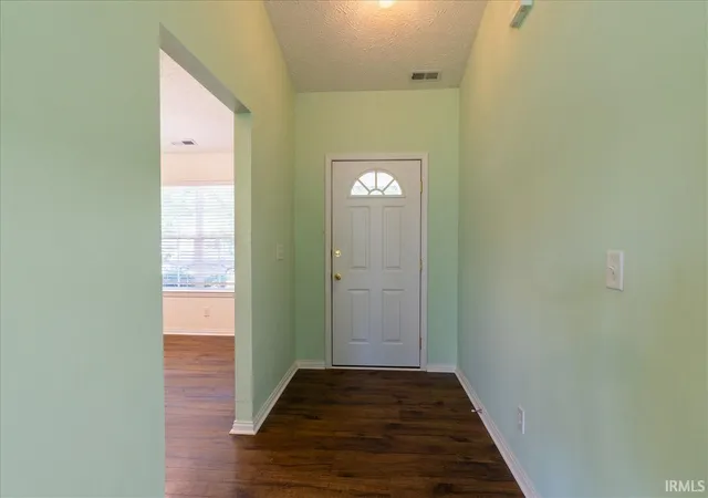 Photo 3 of Manufactured home for sale at 7955 Cedar Point Dr, Newburgh, IN 47630 | MLS# 202636621 | Listing updated on 2026-09-04