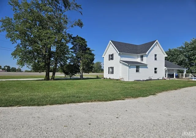 Photo 3 of Manufactured home for sale at 5795 W State Rd 28, Frankfort, IN 46041 | MLS# 202636626 | Listing updated on 2026-09-04