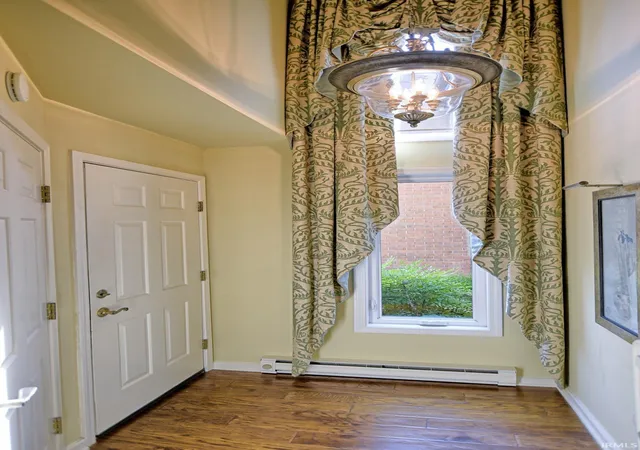 Photo 3 of Condo for sale at 170 Hartin Dr, Evansville, IN 47711 | MLS# 202636643 | Listing updated on 2026-09-14