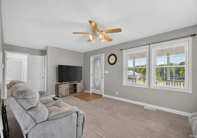 Photo 4 of Sale Pending at 998 S State 61 Rd, Winslow, IN 47598 | MLS# 202636645 | Listing updated on 2026-09-10