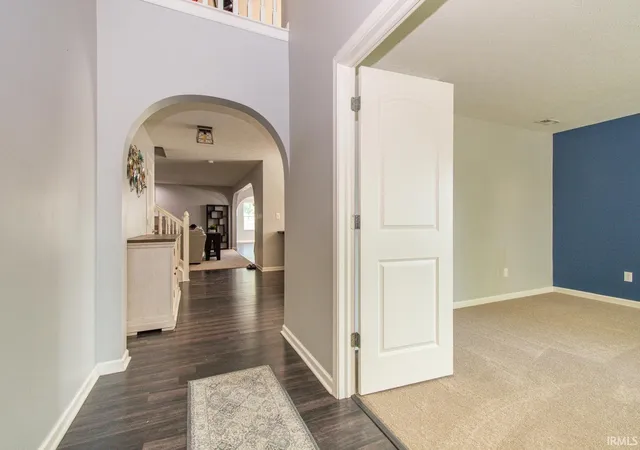 Photo 4 of Manufactured home for sale at 5376 W Stonewood Dr, Bloomington, IN 47403 | MLS# 202636667 | Listing updated on 2026-09-11