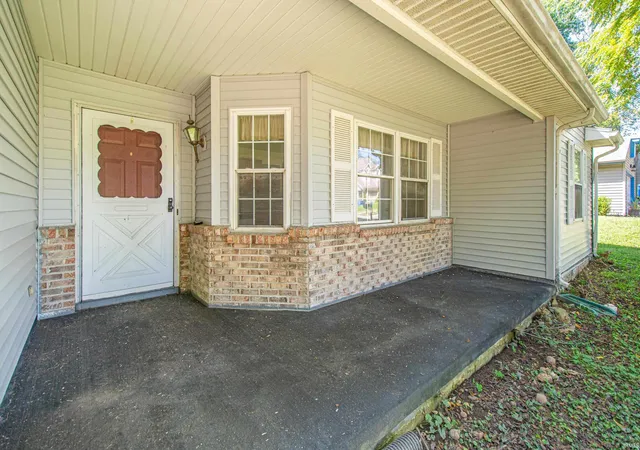 Photo 3 of Manufactured home for sale at 625 W Ryan Rd, Bloomington, IN 47403 | MLS# 202636675 | Listing updated on 2026-09-14