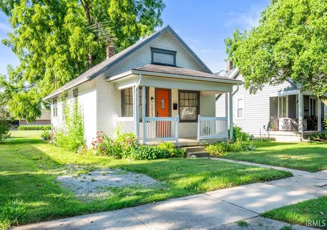 Manufactured home for sale at 1213 W Gilbert St, Muncie, IN 47303 | MLS# 202636687