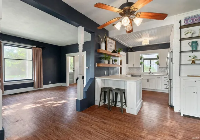 Photo 3 of Sale Pending at 1012 W Lexington Ave, Elkhart, IN 46514 | MLS# 202636690 | Listing updated on 2026-10-02
