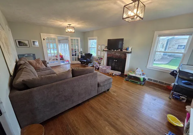 Photo 3 of Sale Pending at 511 S Illinois St, Monticello, IN 47960 | MLS# 202636698 | Listing updated on 2026-09-21