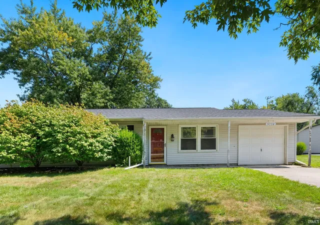 Photo 1 of Sale Pending at 5224 Sandalwood Dr, Fort Wayne, IN 46835 | MLS# 202636706 | Listing updated on 2026-09-05