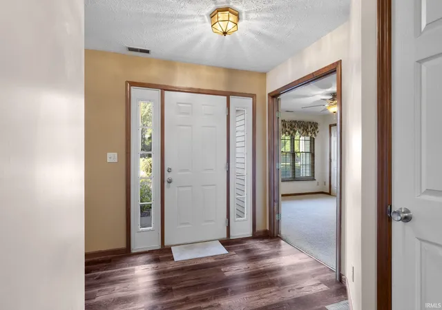 Photo 4 of Manufactured home for sale at 710 Bur Oak W Ct, Lafayette, IN 47909 | MLS# 202636708 | Listing updated on 2026-10-08