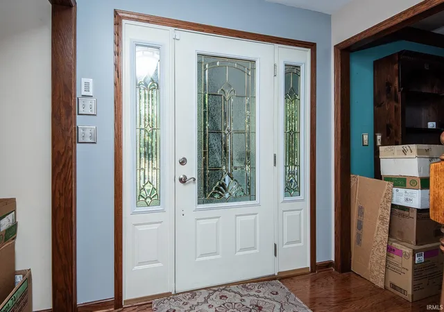 Photo 3 of Sale Pending at 3268 E Hazelwood Drs, Vincennes, IN 47591 | MLS# 202636711 | Listing updated on 2026-09-07