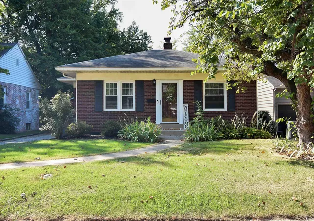 Photo 1 of Manufactured home for sale at 2113 E Chandler Ave, Evansville, IN 47714 | MLS# 202636716 | Listing updated on 2026-09-10