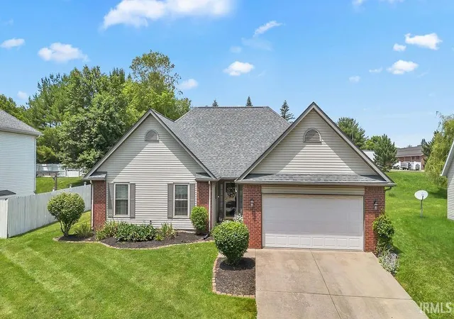 Photo 1 of Manufactured home for sale at 3244 S Southern Oaks Dr, Bloomington, IN 47401 | MLS# 202636719 | Listing updated on 2026-09-04