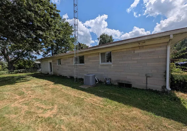 Photo 2 of Manufactured home for sale at 260 W Prairie St, Lyons, IN 47443 | MLS# 202636728 | Listing updated on 2026-09-04