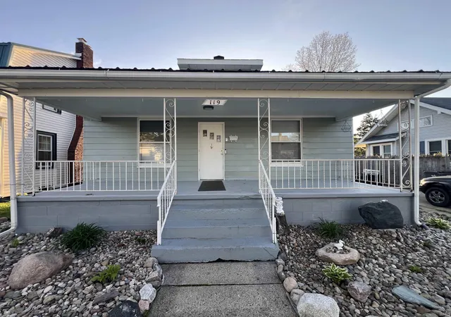 Photo 1 of Sale Pending at 119 Arcade Ave, Elkhart, IN 46514 | MLS# 202636738 | Listing updated on 2026-09-04