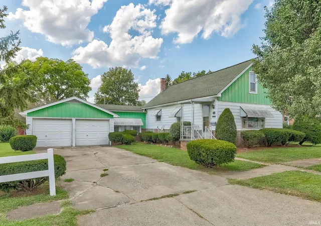 Photo 1 of Manufactured home for sale at 108 N Washington St, Dale, IN 47523 | MLS# 202636742 | Listing updated on 2026-09-05