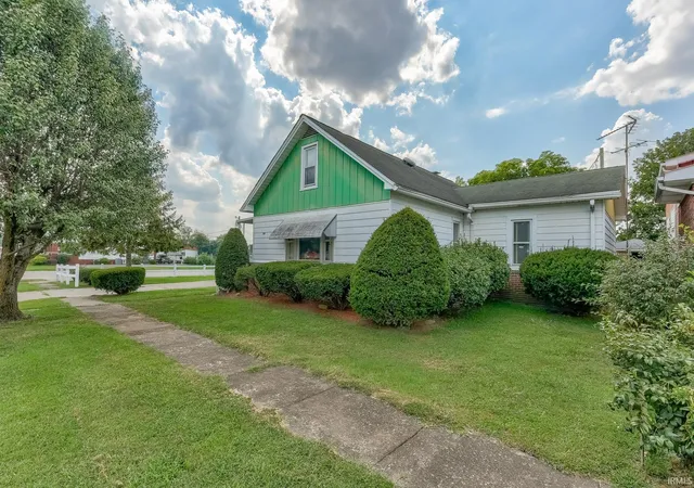 Photo 31 of Manufactured home for sale at 108 N Washington St, Dale, IN 47523 | MLS# 202636742 | Listing updated on 2026-09-05