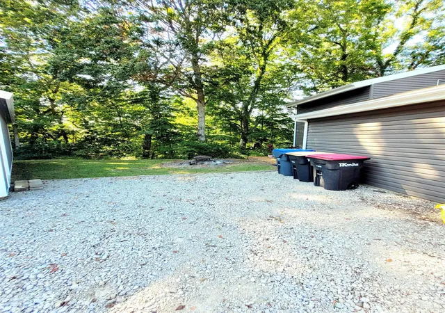 Photo 4 of Sale Pending at 329 W North St, Delphi, IN 46923 | MLS# 202636743 | Listing updated on 2026-09-22